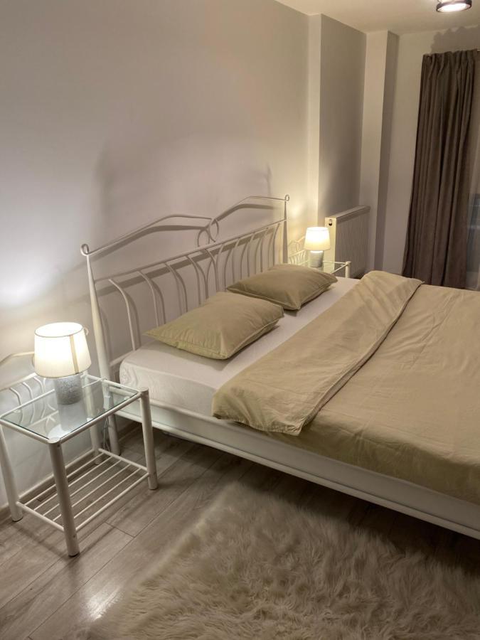 Apartament Ana Premium Apartment Oradea Exterior photo