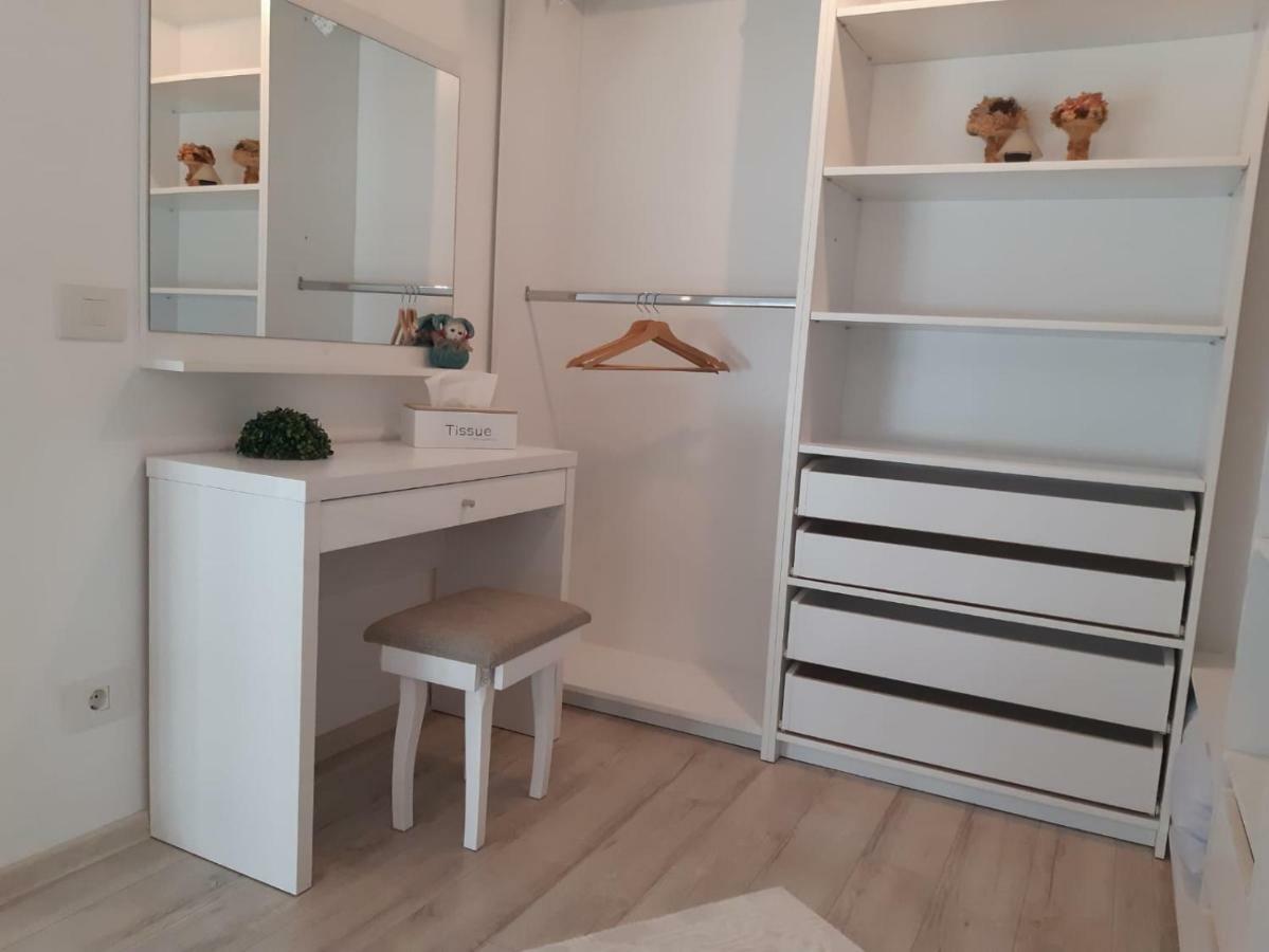 Apartament Ana Premium Apartment Oradea Exterior photo